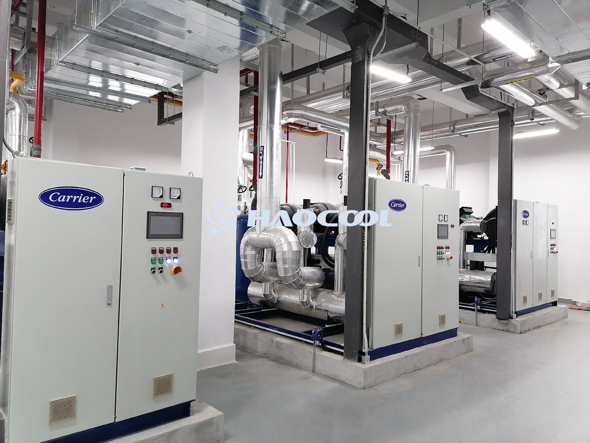 Каковы основные различия между небольшим и большим холодильным хранилищем?