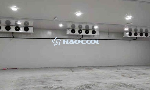 Какие вопросы следует контролировать при строительстве холодильного хранилища?