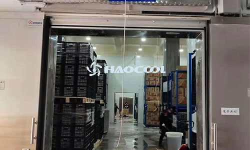 Почему термочувствительные пакеты расширяющего клапана должны быть связаны и удерживаться?