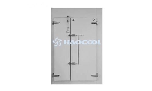 Что такое холодильная дверь с антимикробным покрытием