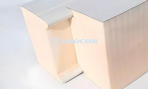 Сравнение сэндвич-панелей PIR и PUR для холодильных камер: ключевые отличия